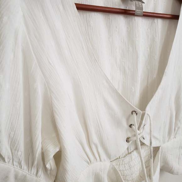 ASOS white lace up cutout crop top - Picture 6 of 7